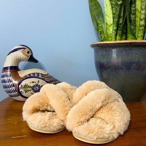 Fluffy slippers